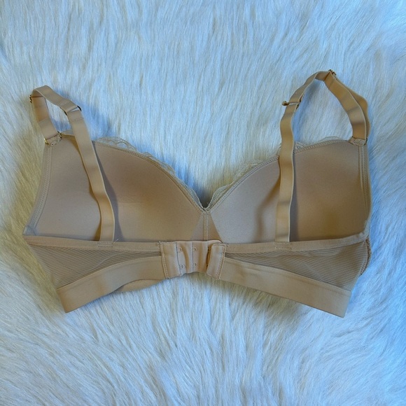 Lively Bra Women Size 32DD Beige Lace Wireless Lightly Lined Back Closure - Picture 4 of 7